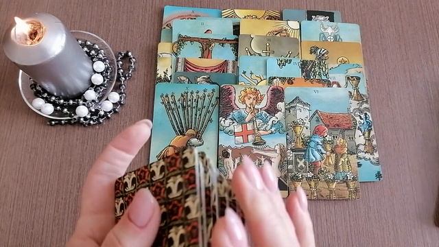 ЧТО ПРОИСХОДИТ В ЕГО ЖИЗНИ ПРЯМО СЕЙЧАС...#онлайнгадание#всёонёмторо#поворотысудьбы#картытаро смотреть онлайн