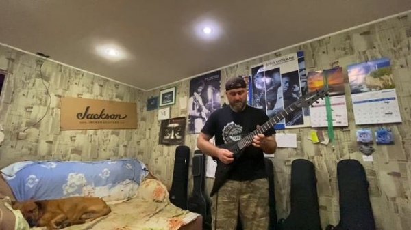 Sade “Smooth operator”. 🎸