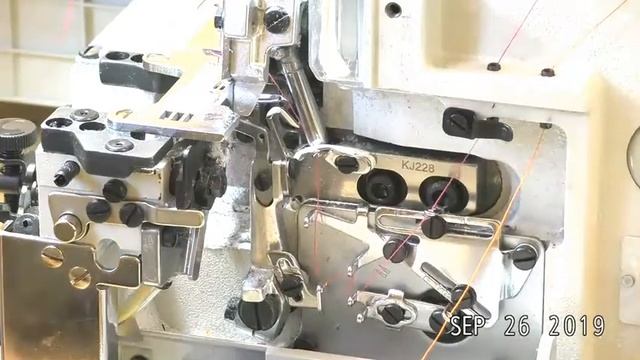 Industrial Serger Threading смотреть онлайн