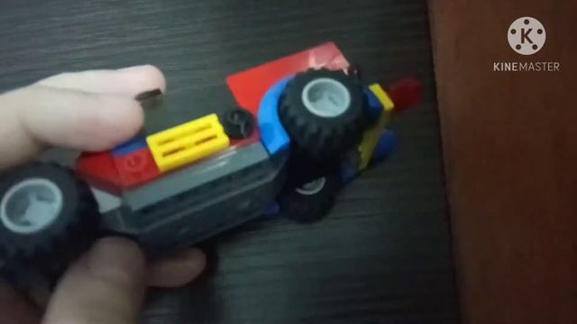 Как сделать из Лего импостера из амонг ас, крутой спорткар, джетпак, умывальник и скамейку! смотреть онлайн