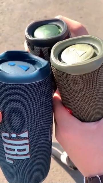 Мощный Басс тест колонкак jbl charge 5 и flip 5 GG и flip 5 TL смотреть онлайн