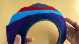 Кокошник из нежного мериноса с геометрическим декором в технике мокрого валяния