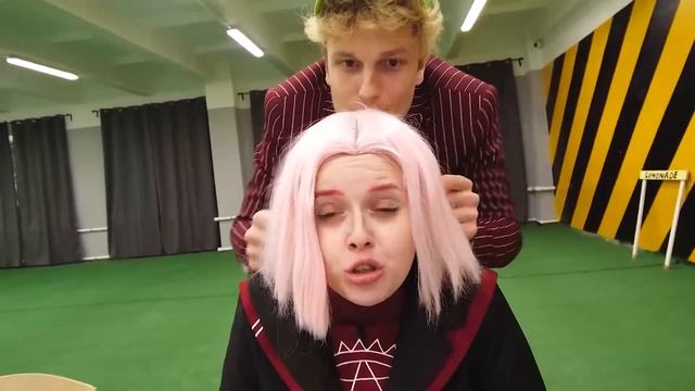SCHERZO A MATHTEACHER.EXE CON UNA BAMBOLA VOODOO