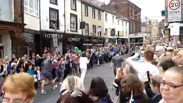 Olympic Torch Relay in Penrith 20 June 2012 смотреть онлайн
