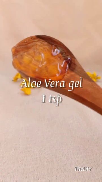 Tomato serum for glowing skin 💗 #shorts #skincare #yt #tomato смотреть онлайн