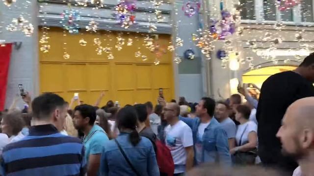 Moscow Street, Russia World Cup смотреть онлайн