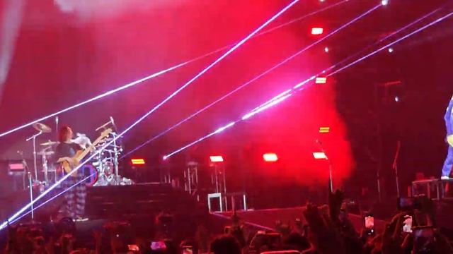 ONE OK ROCK - Neon + Solo Members Instrument (Live at Malaysia 2023) смотреть онлайн