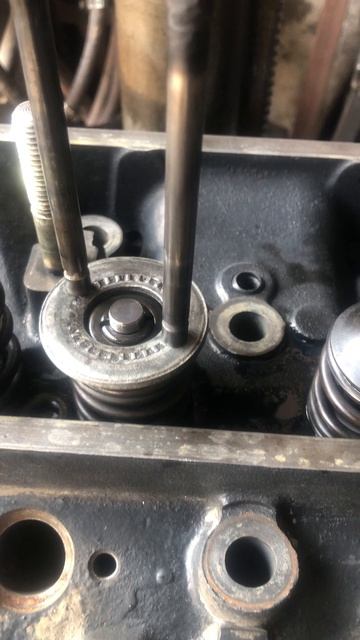 valve keepers installation Perkins 4 cylinder смотреть онлайн