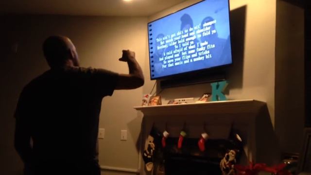 Family Karaoke to Hip Hop Hooray - naughty by nature смотреть онлайн