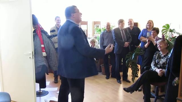 Песня о нелёгкой редакторской доле (Умирающий редактор) смотреть онлайн