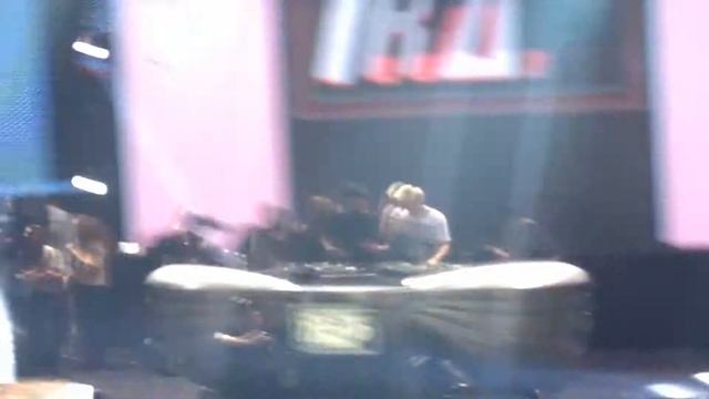 Space Moscow trap party смотреть онлайн