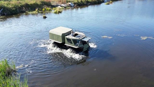 Вездеход Ветер. Взяли дрон и поехали на болото. смотреть онлайн