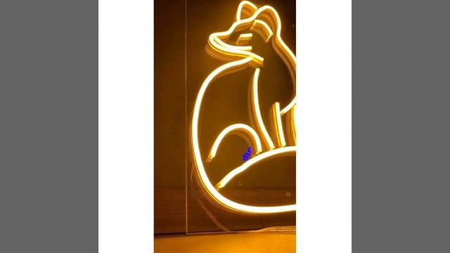 Неоновая вывеска Лиса смотреть онлайн