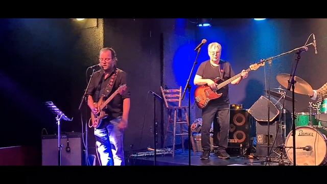 One White Dog met Bas Paardekooper e.a, Podium aan Zee, Scheveningen, 28 oktober 2023 смотреть онлайн