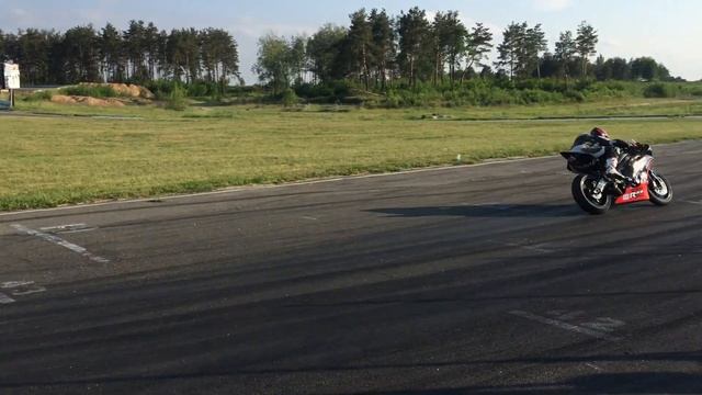 Тренировка на автодроме "Чайка" Киев 06.06.2017 -4 смотреть онлайн