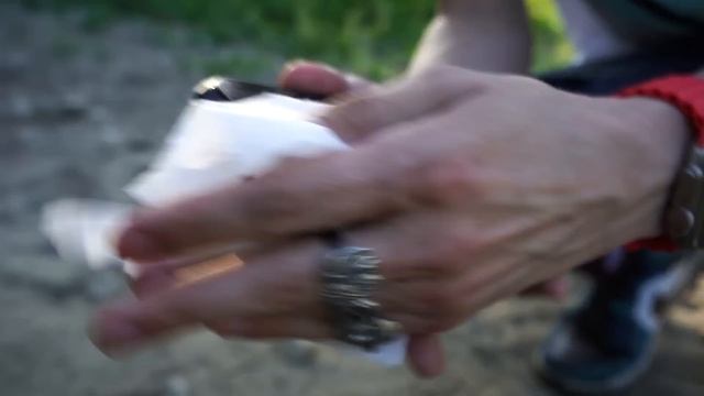 НАШЛИ ТЕЛЕФОН С ЗАПИСЯМИ ЭКСПЕРИМЕНТОВ НАД ЛЮДЬМИ В ЗОНЕ ОТЧУЖДЕНИЯ смотреть онлайн