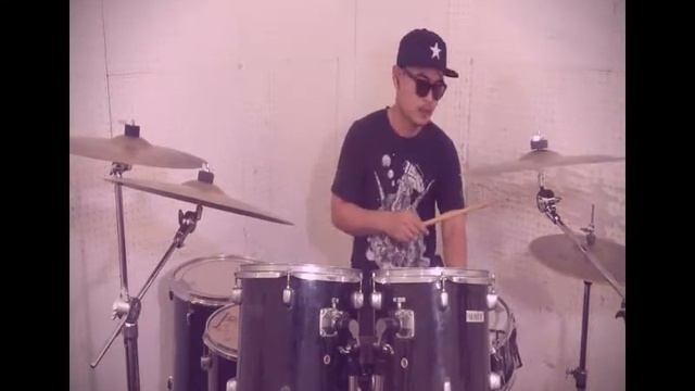 ILLSLICK - Weekluv Drum Cover смотреть онлайн