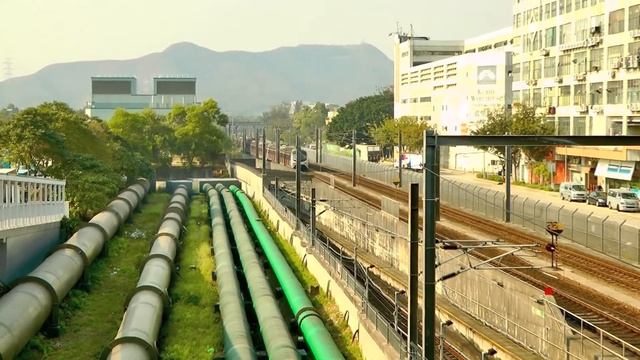 [HD] The Northbound train refurbished stock EMU at San Wan Road, Sheung Shui смотреть онлайн