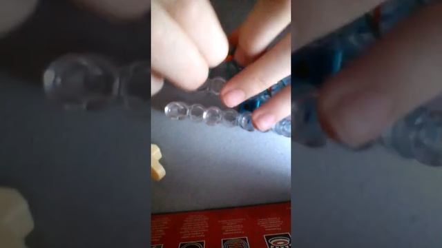 Простой брослет из резиночек Rainbow Loom🍬 смотреть онлайн
