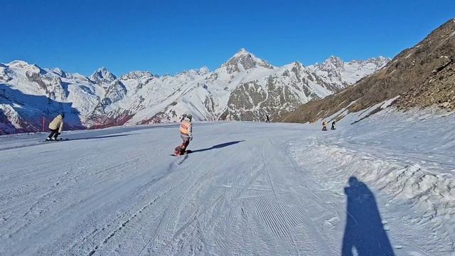 Домбай | 31.01.2025 смотреть онлайн