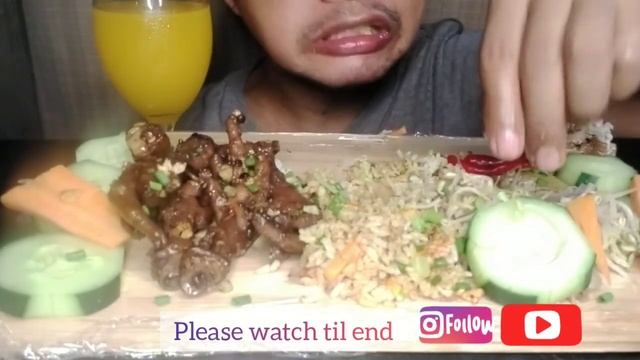 ASMR Mukbang/chicken feet/tinapa rice/tongue vegetable Tara samahan nyo ako смотреть онлайн