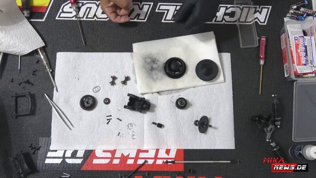 Differential Ausbau und "Ölwechsel" am Reely Cimera смотреть онлайн