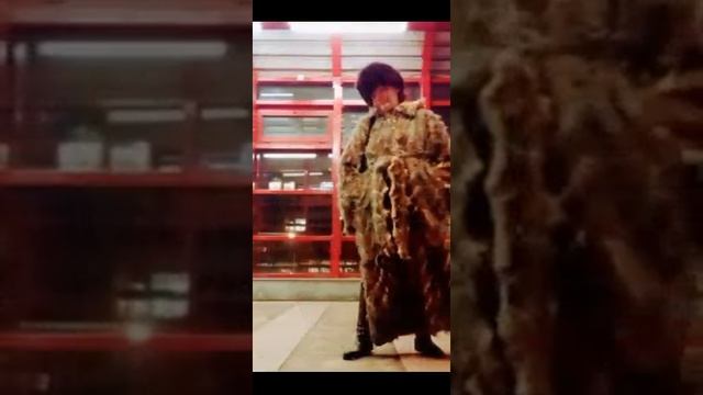 Красное, белое, черное смотреть онлайн
