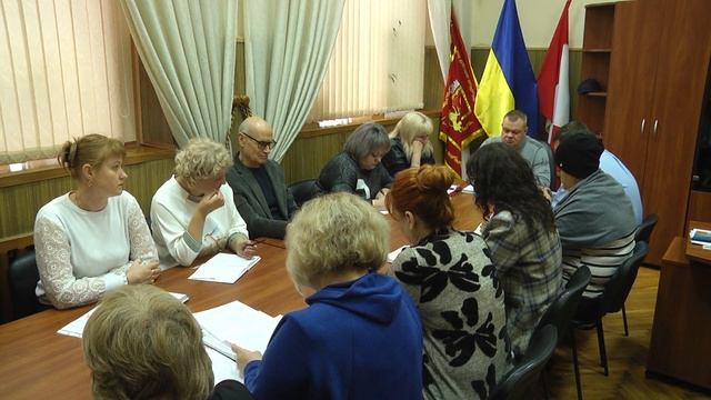 Чергова планерка у виконуючого повноваження Подільського міського голови Олега Албанського смотреть онлайн