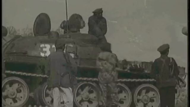 Osama Bin Laden - Returning to Afghanistan in 1996 смотреть онлайн