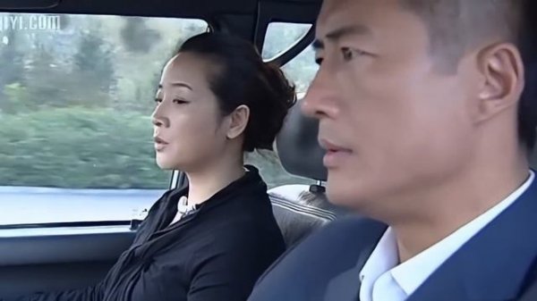 【Movie】父親出軌被發現,母親心碎要離婚,女兒痛哭挽回整個家