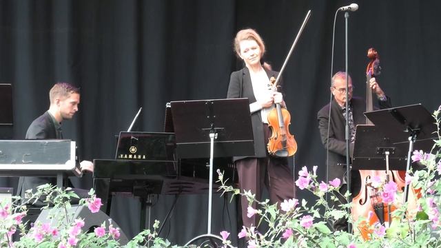 SUMMER JAZZ: JERONIMUS SANG (Carl Nielsen), by Line Kruse & The Tivoli Ensemble 5/ - July 2020 смотреть онлайн
