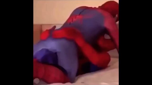 Spider-Man slap meme смотреть онлайн