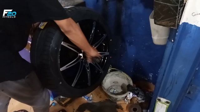 ELEGANT NYA GAK ADA LAWAN - MODIFIKASI MITSUBISHI XPANDER PAKAI VELG HSR WHEEL TYPE ELEGANT RING 18 смотреть онлайн