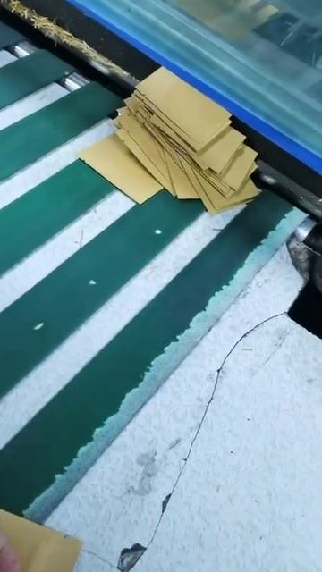 牛皮纸袋 смотреть онлайн