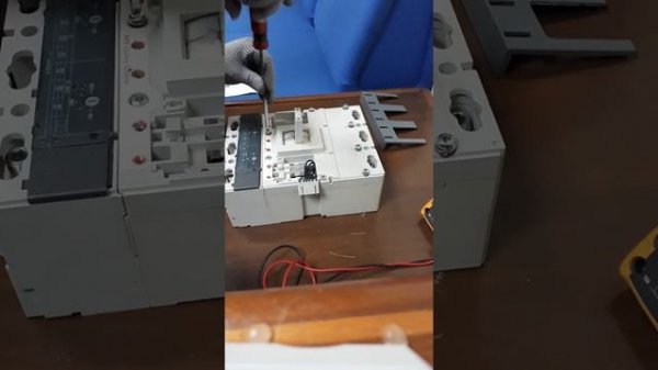 How to test and reinstall the ABB Sace S6N Circuit Breaker S6 - 630A