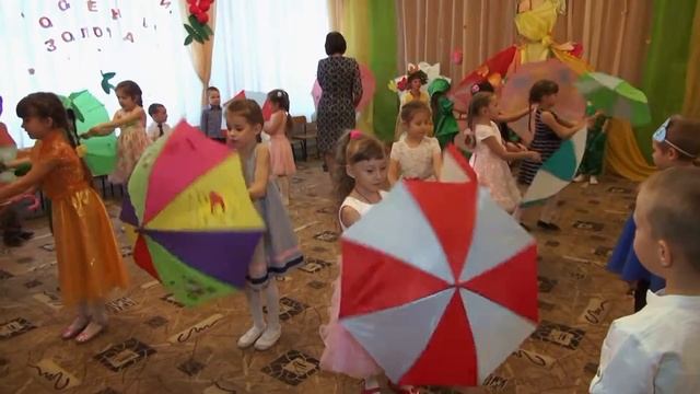 ПРАЗДНИК ОСЕНИ 2017 ДОЖДЬ смотреть онлайн