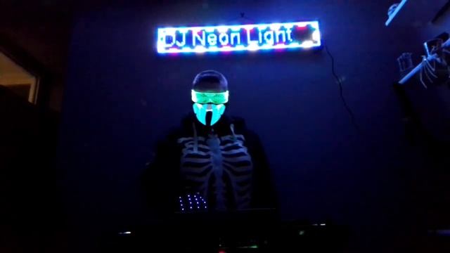 1HR 5Mins Of Tech Bass Deep And Future House DJ Neon Light смотреть онлайн