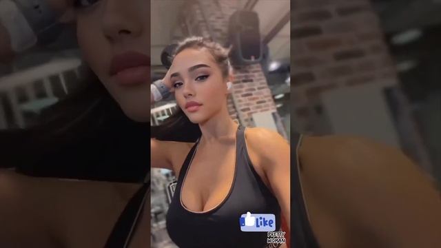 시카 문 Sika Moon 2편 독일 Germany 가상 모델 Virtual Model 인스타그램 스타instagram Star 인플루언서 Influencer