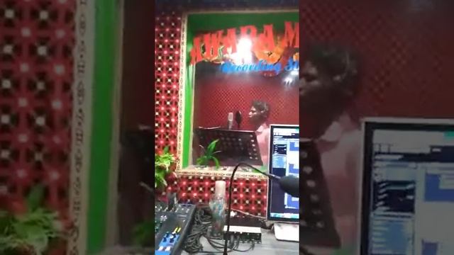Pakdai Mito Kaha Demi VikashBe Ke hai Galti Ajay Deewana Supar Hit Song 2021 смотреть онлайн