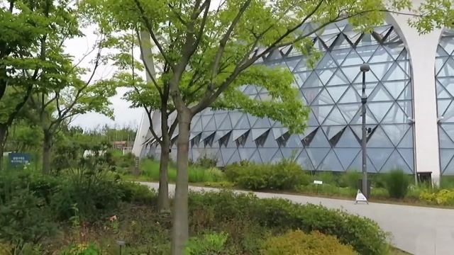 VLOG: Visiting the Seoul Botanical Garden and the Seoul Seonam Wastewater Treatment Plant (Week 4) смотреть онлайн