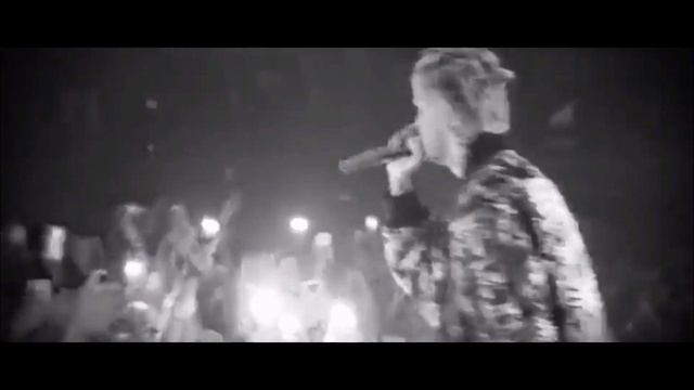 Lil Peep & XXXTentacion-Falling Down (Music Video)