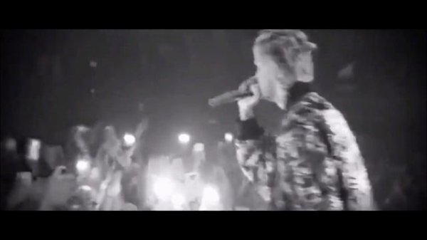 Lil Peep & XXXTentacion-Falling Down (Music Video)