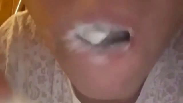 Мел Барсук/ EATING CHALK/ ХРУСТ смотреть онлайн