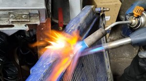 Пайка Оренбургского медного радиатора УАЗ Патриот.