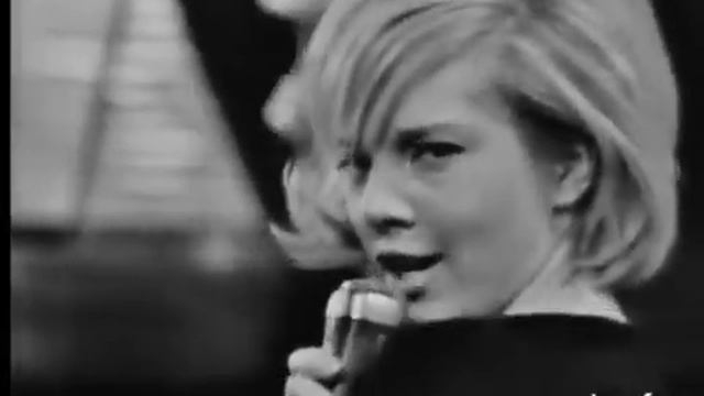 Sylvie Vartan "Le Loco-motion" (live officiel) | Archive INA смотреть онлайн
