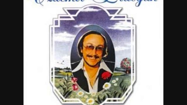 Özdemir Erdoğan- Bana Ellerini Ver (Pervane) (Orijinal Plak Kayıt)