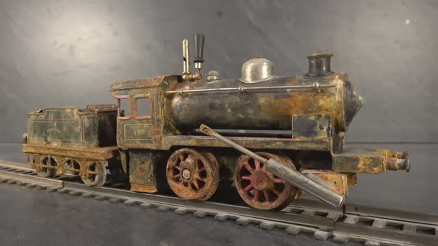 Реставрация игрушечного локомотива 1920 года!!!🔥 смотреть онлайн