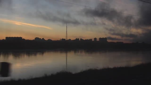 Транссиб (2013). Ангара и Иркутск ранним утром смотреть онлайн