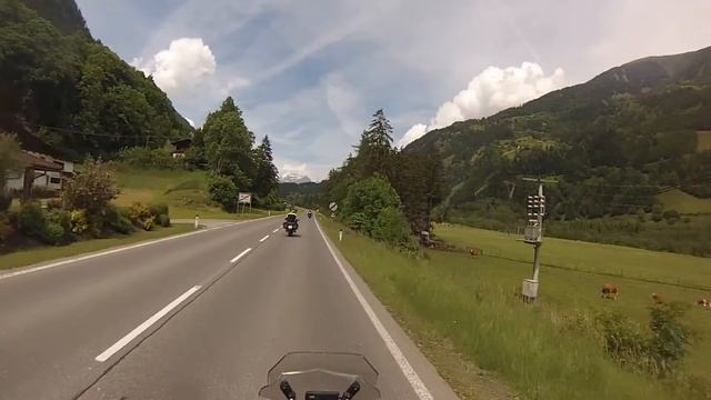 Moto Monkey - Troupe Ride - MUGELLO - DAY 5 смотреть онлайн