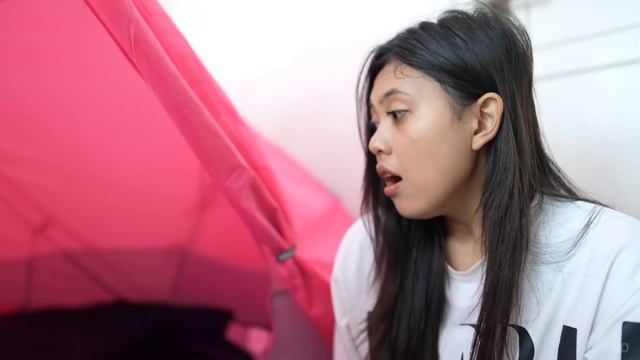 YA AMPUN PONAKAN ARIK LIHAT PENAMPAKAN SAAT CAMPING😱, BIAN NANGIS DITINGGAL SENDIRI! | Mikael TubeH смотреть онлайн